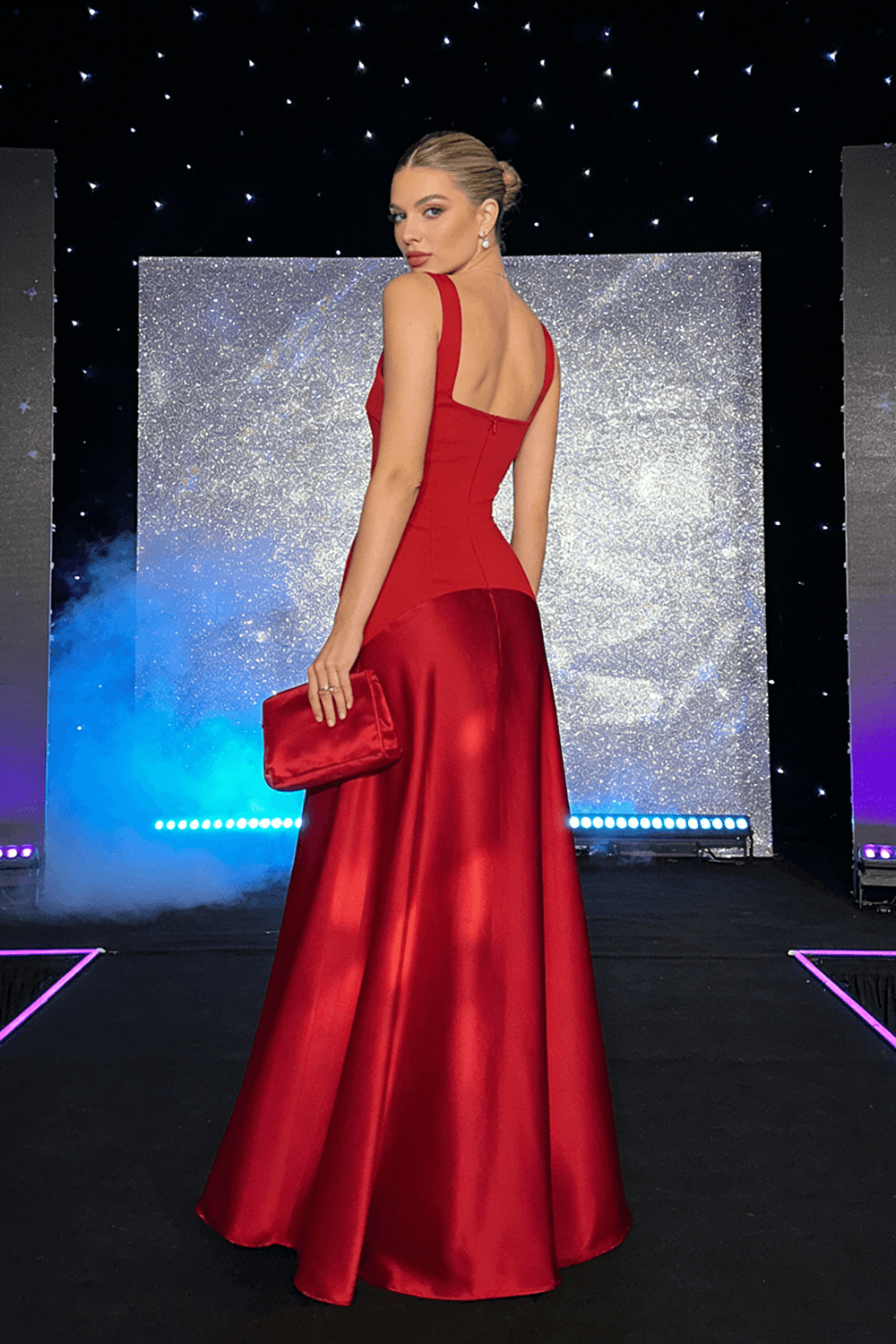 Selmori Zizanie Square Neck Sleeveless Maxi Dress