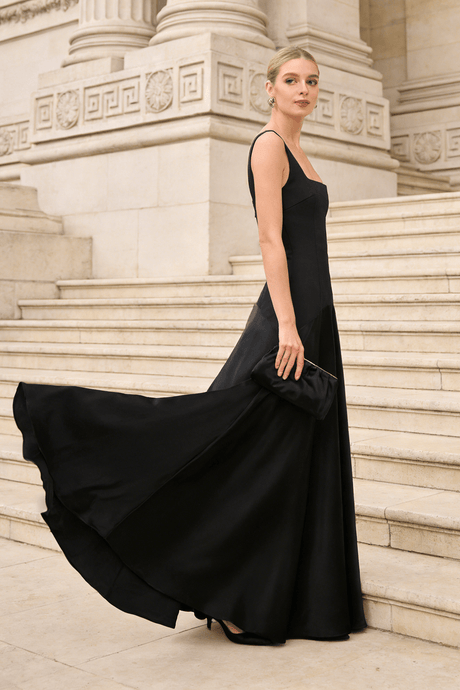 Selmori Zizanie Square Neck Sleeveless Maxi Dress
