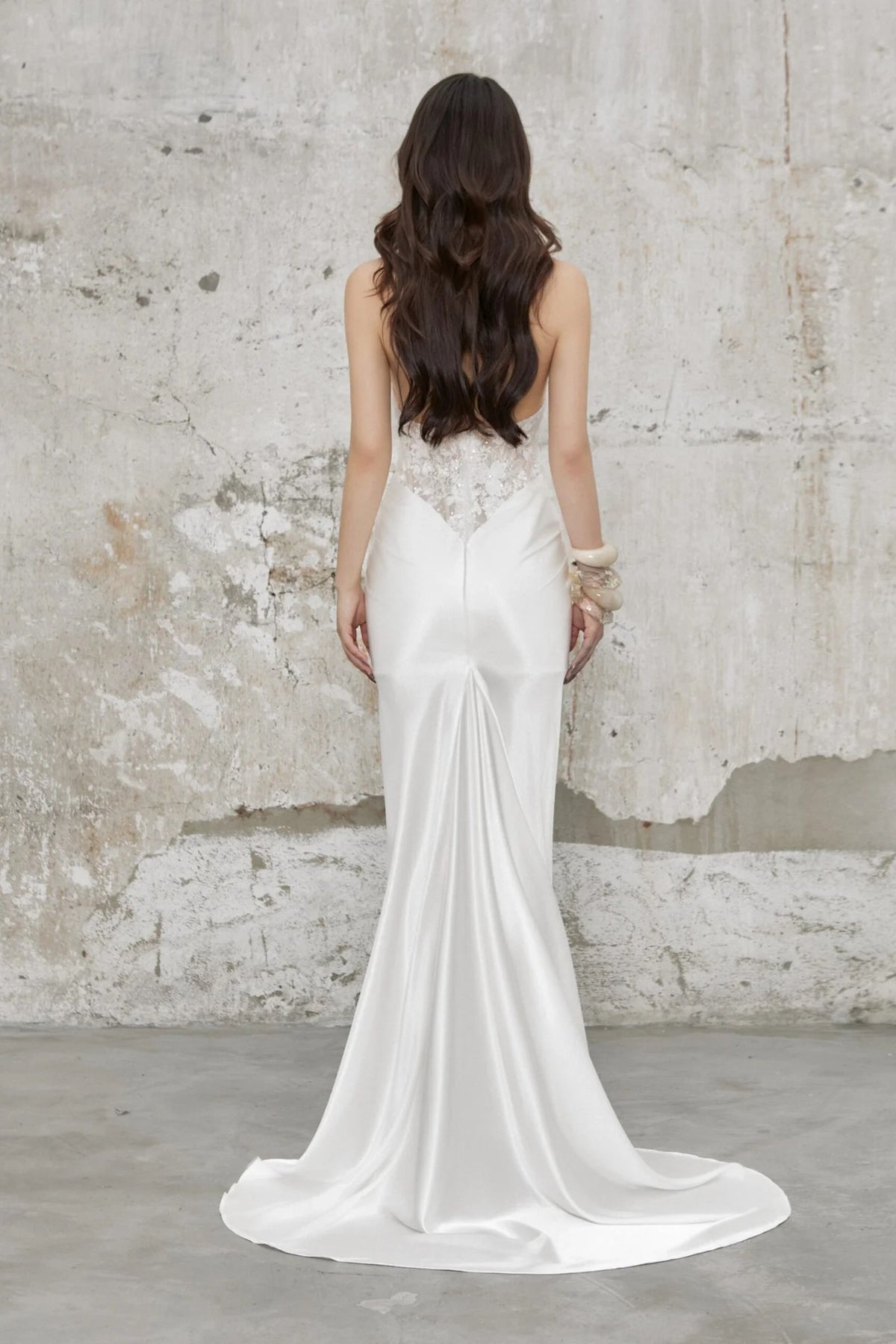 Cyréliane Halter Lace Satin Fishtail Maxi Dress - White_-_selmori.com_-_14