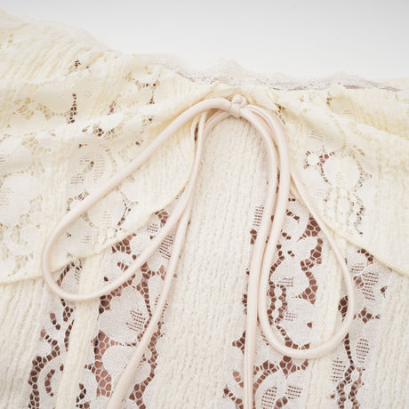 Sirène Off Shoulder Lace Maxi Dress