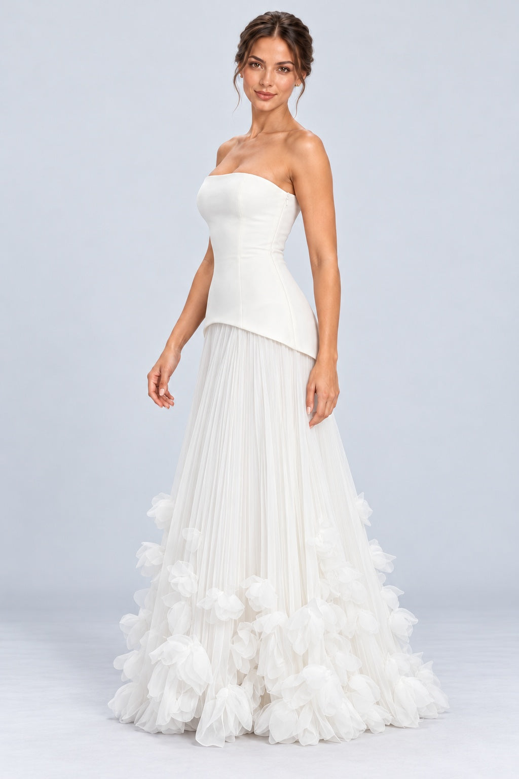 Florélie Strapless Floral Pleated Maxi Dress - White_-_selmori.com_-_05