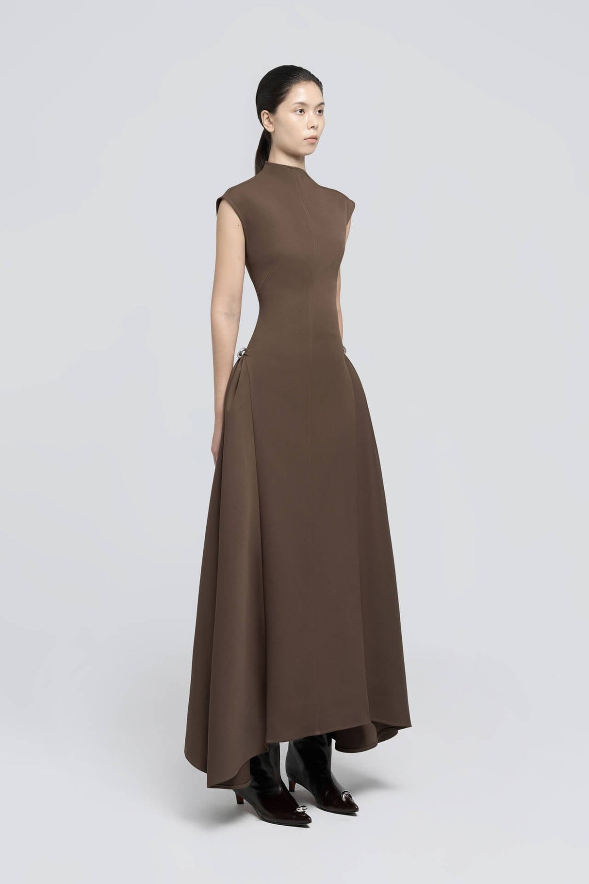 Selmori Signature Minimalist Maxi Dress