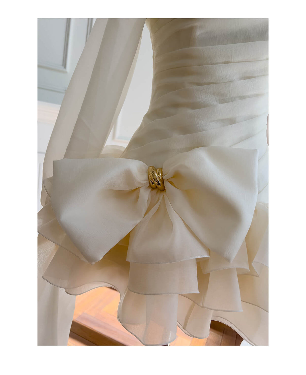 Éden One Shoulder Ruched Mini Dress