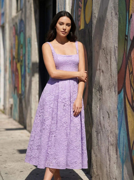 Subtilité Square Neck Lace Midi Dress