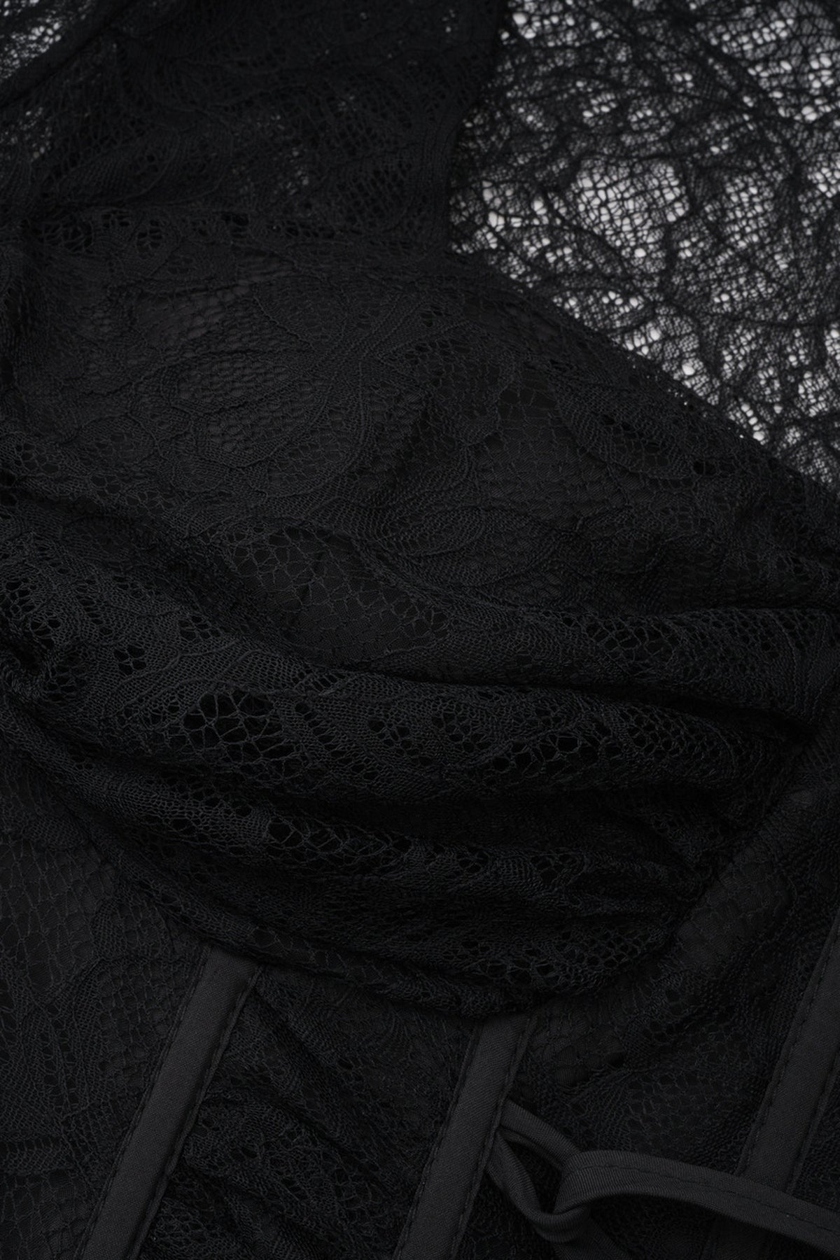 Soléanne Square-Neck Floral-Lace Corset Maxi Dress - Black_-_selmori.com_-_11