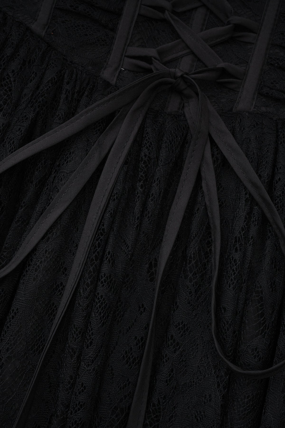 Soléanne Square-Neck Floral-Lace Corset Maxi Dress - Black_-_selmori.com_-_13