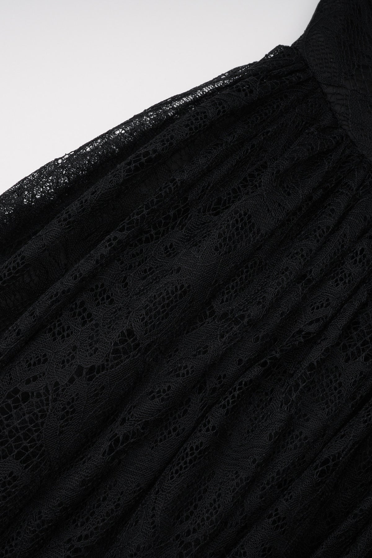 Soléanne Square-Neck Floral-Lace Corset Maxi Dress - Black_-_selmori.com_-_14