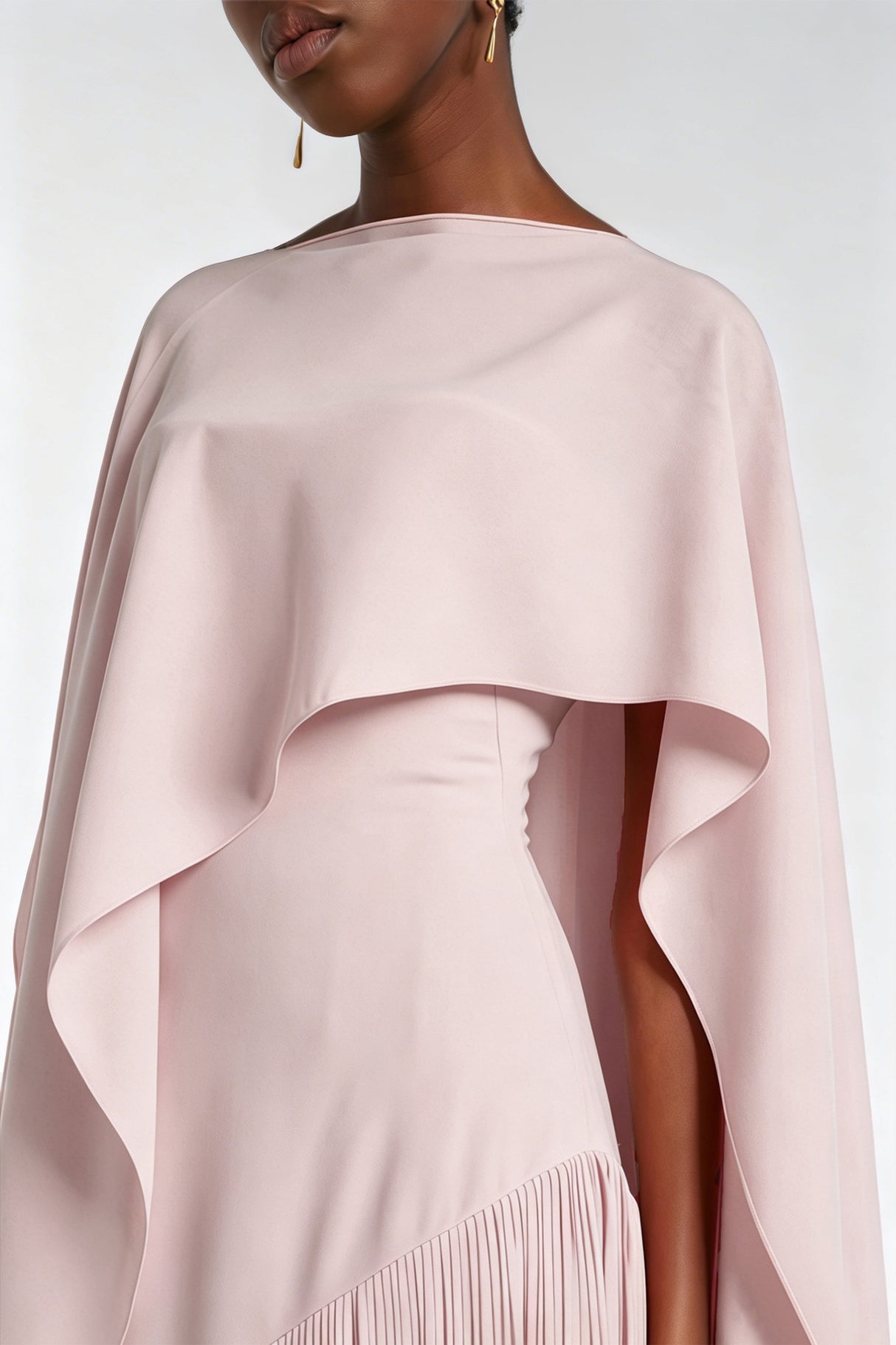 Apparat Fringed Maxi Dress with Shawl / Light Pink