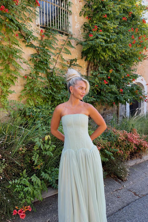 Émotion Strapless Pleated Corset Maxi Dress