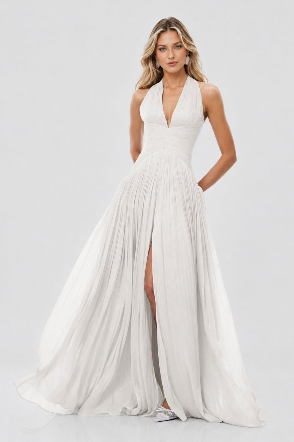 Vraie Plunging V-Neck Pleated Maxi Dress / White