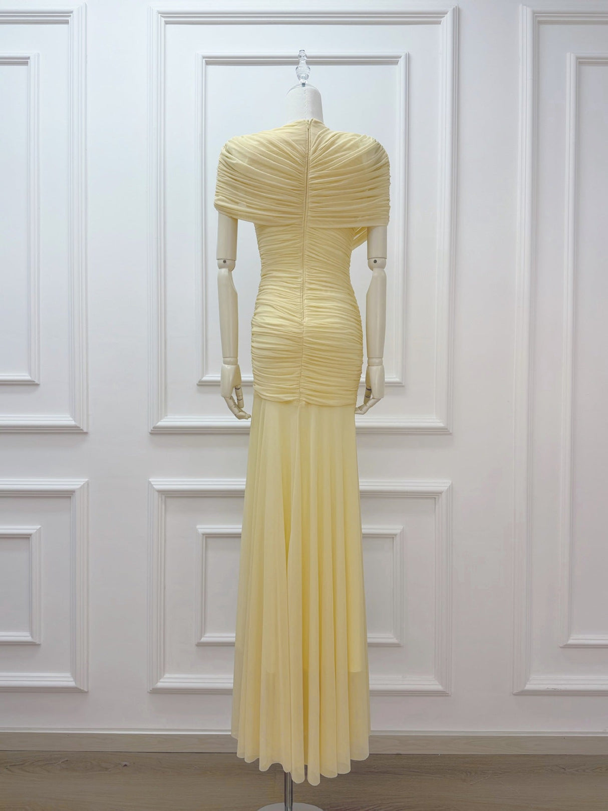 Selmori Mado One Shoulder Ruched Maxi Dress