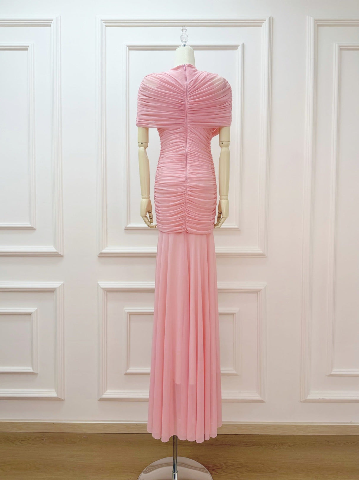 Selmori Mado One Shoulder Ruched Maxi Dress