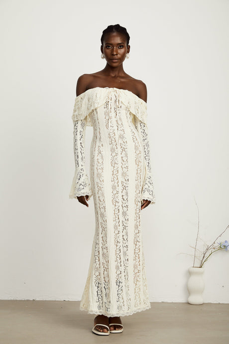 Sirène Off Shoulder Lace Maxi Dress
