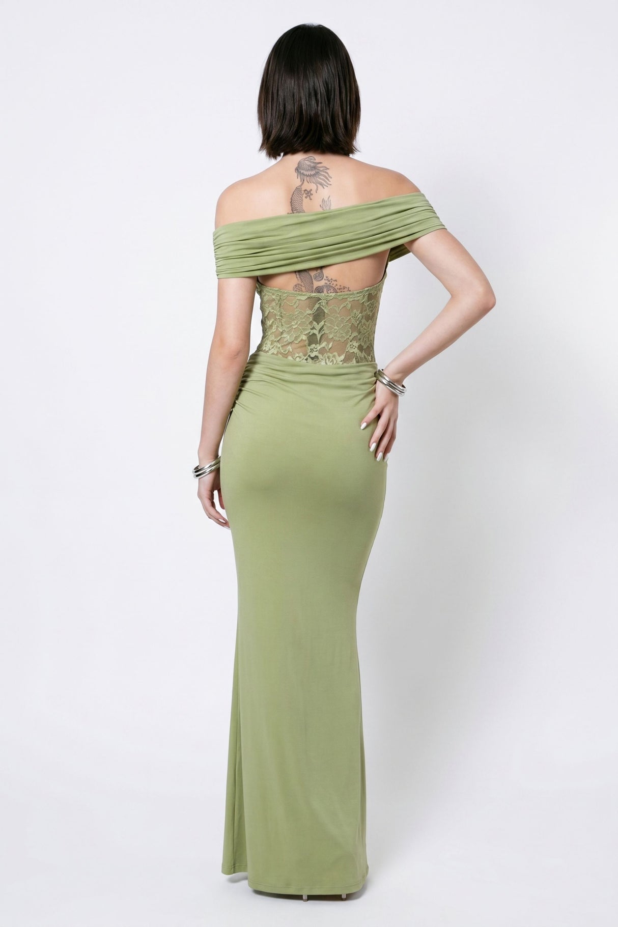 Trésor Off Shoulder Lace Maxi Dress