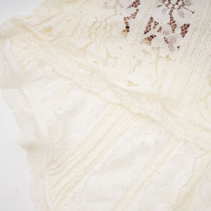 Sirène Off Shoulder Lace Maxi Dress
