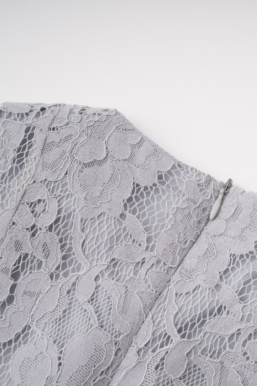Élodiane Jewel-Button Bell-Sleeve Lace Maxi Dress - Gray_-_selmori.com_-_13