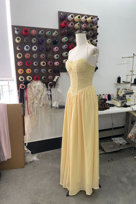 Élodine Halter Lace Corset Chiffon Maxi Dress - Yellow_-_selmori.com_-_12