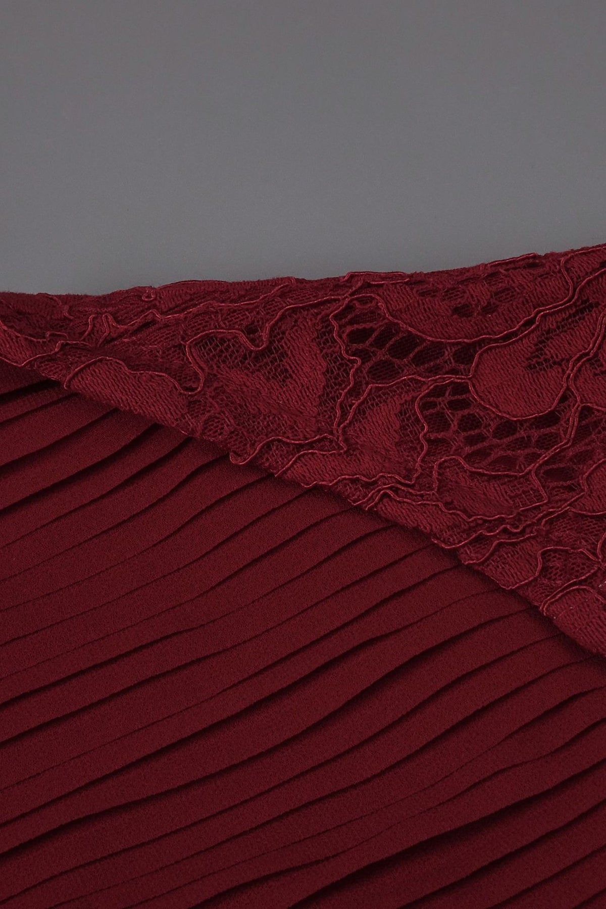 Isaline Halter Lace Corset Maxi Dress - Burgundy_-_selmori.com_-_13