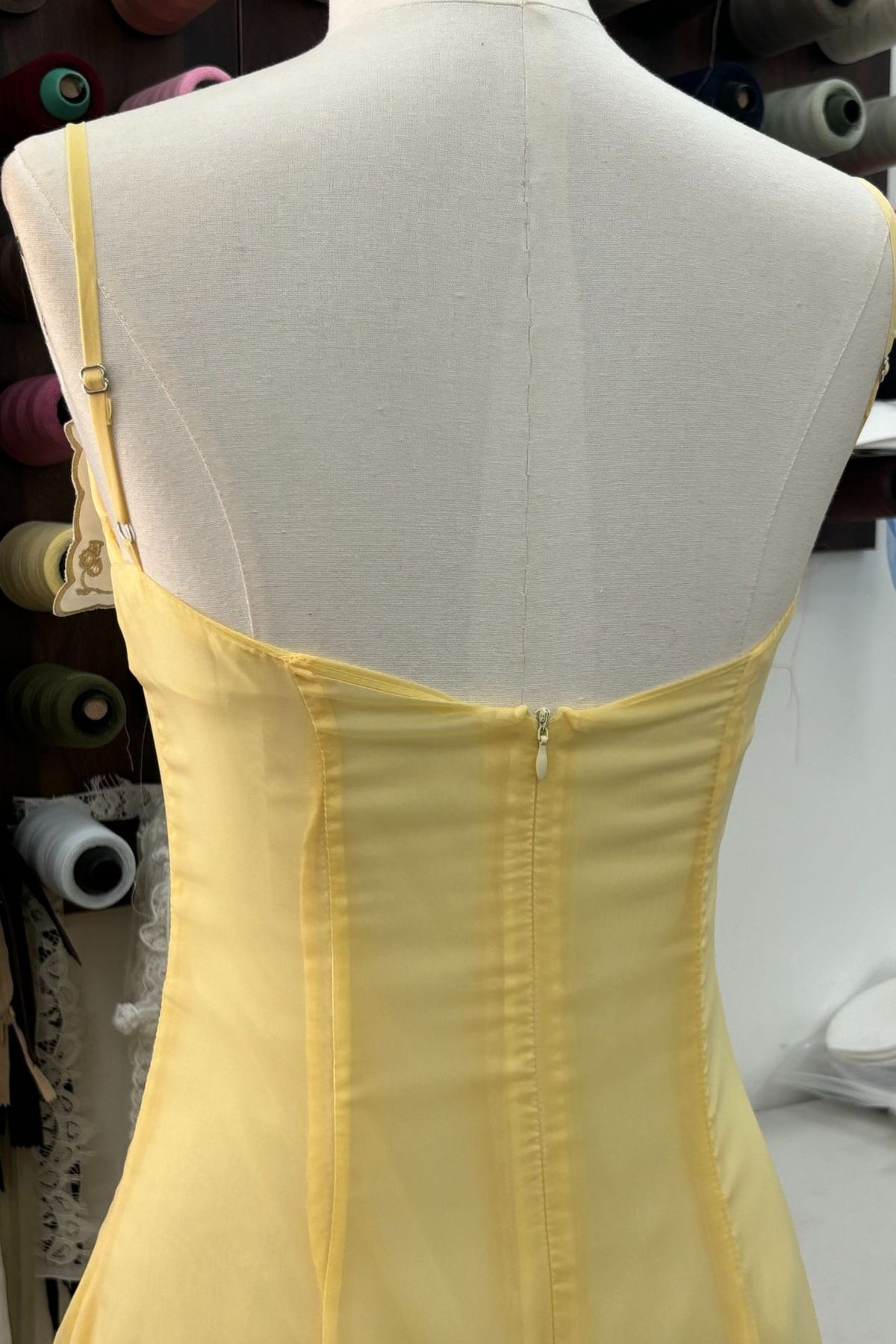 Marceline Scalloped-Embroidered Corset Handkerchief Midi Dress - Yellow_-_selmori.com_-_10