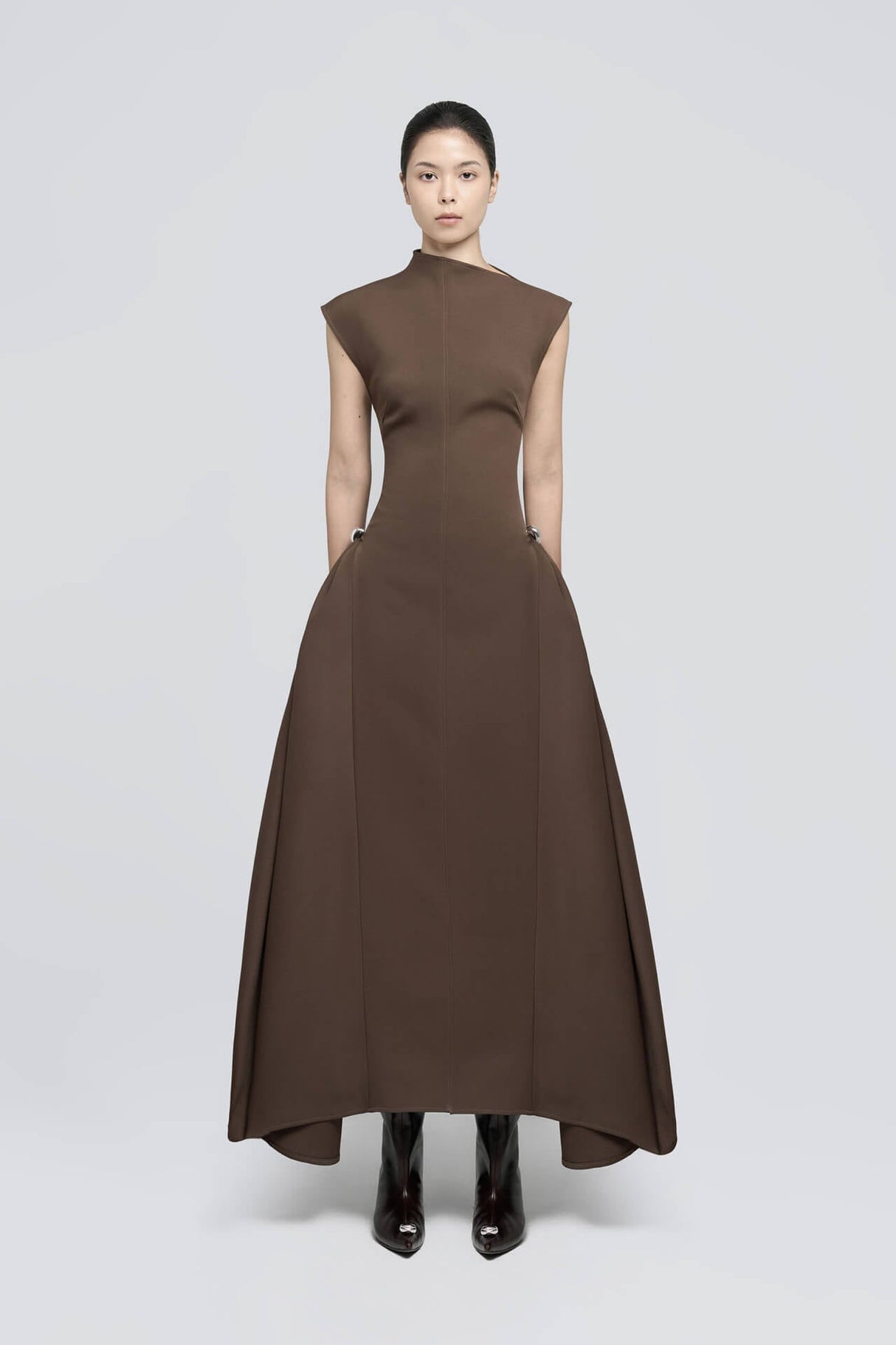 Selmori Signature Minimalist Maxi Dress Brown