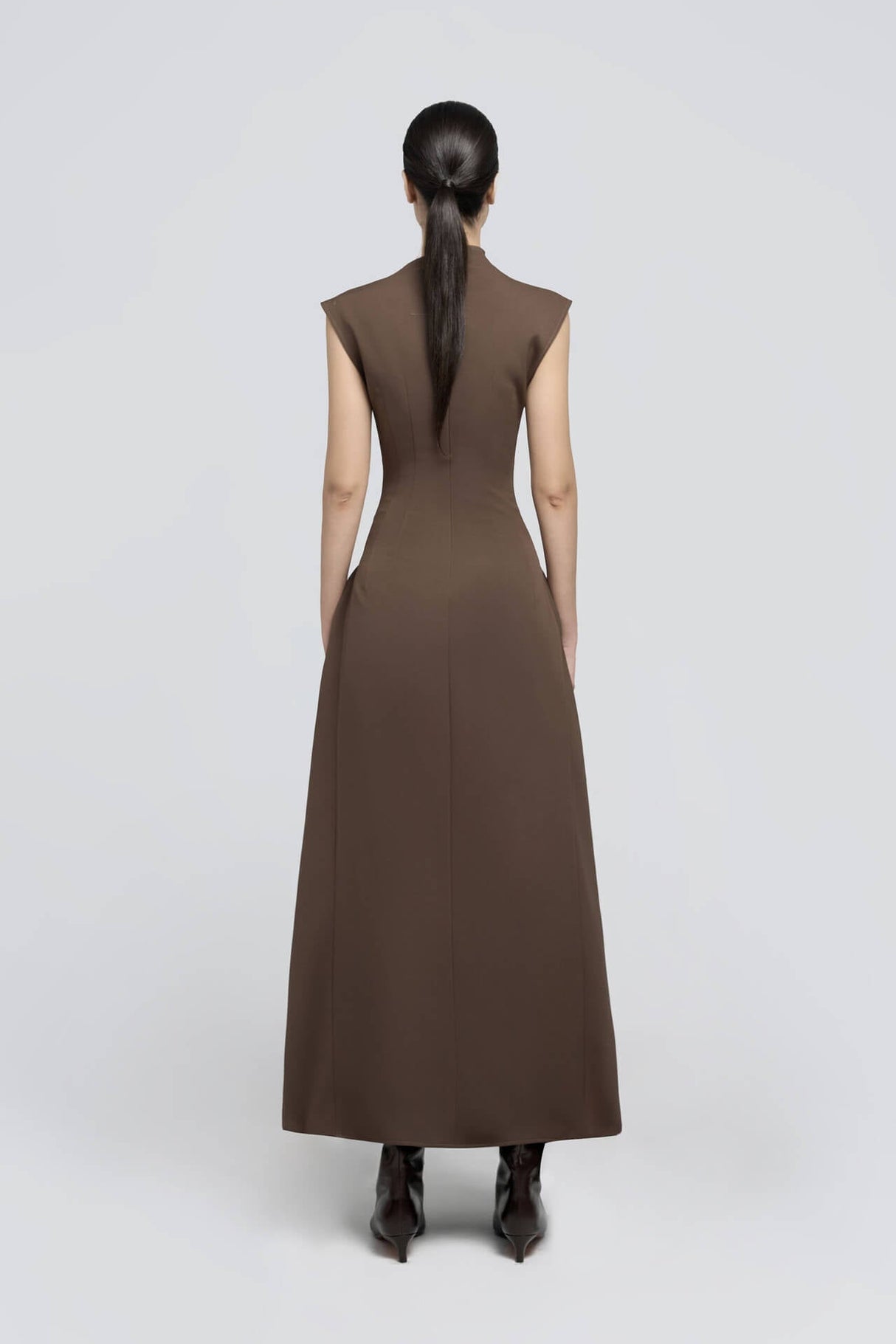 Selmori Signature Minimalist Maxi Dress