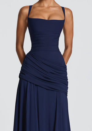 Victoire Square Neck Elegant Maxi Dress