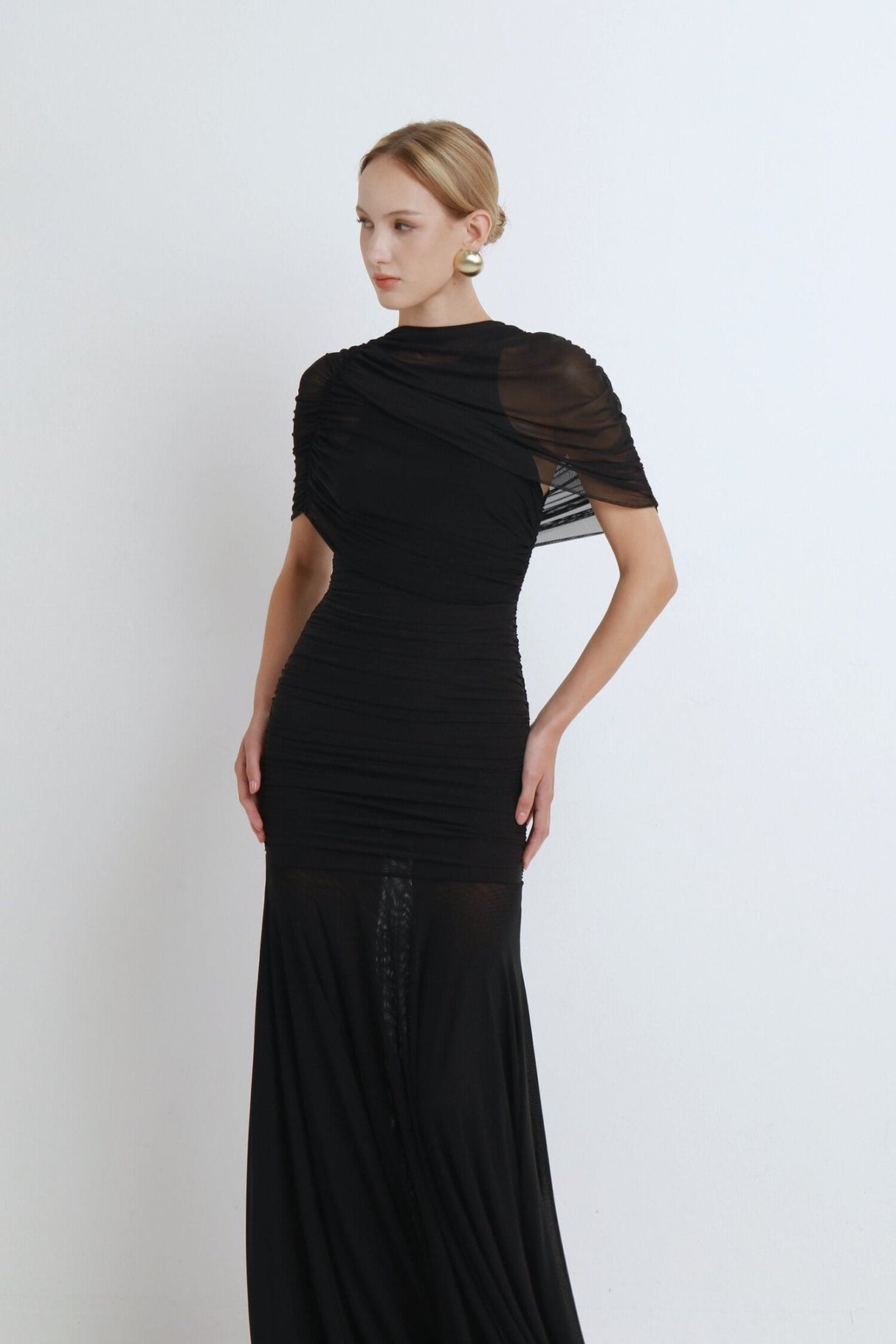 Selmori Mado One Shoulder Ruched Maxi Dress