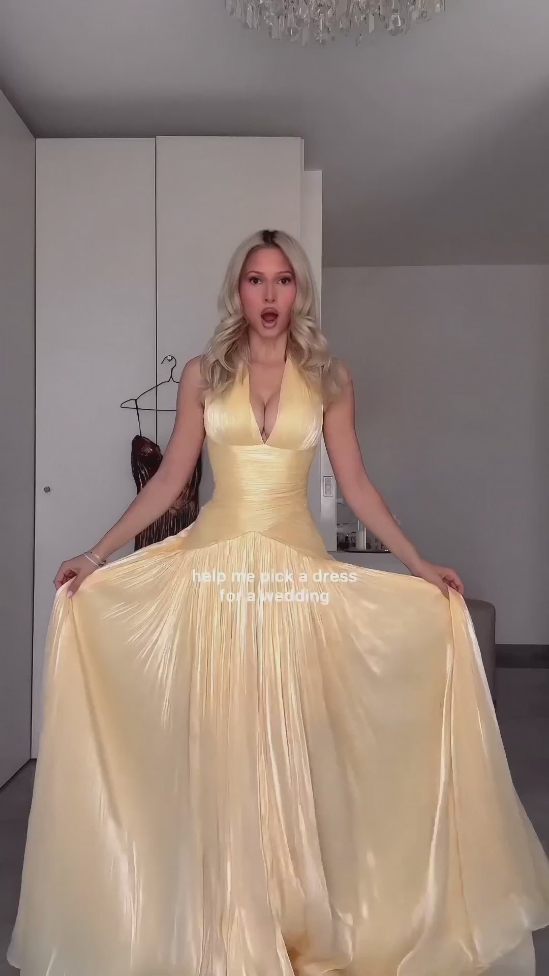 Verdelune Halter Pleated Slit Maxi Dress / Yellow