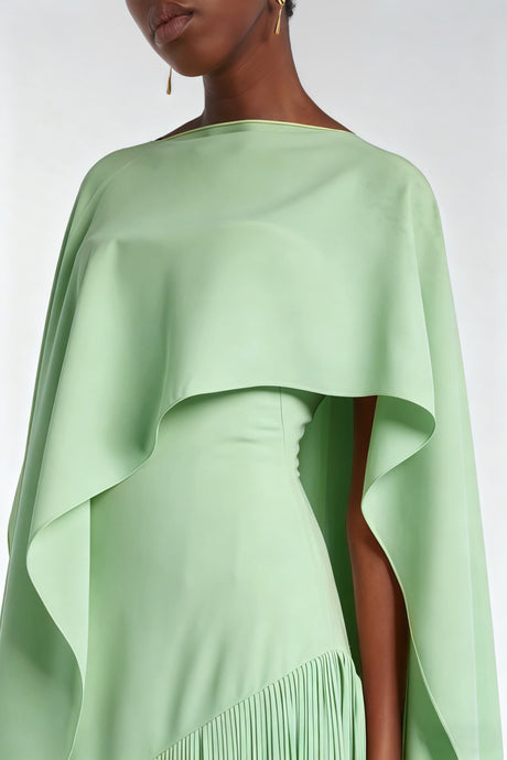 Apparat Fringed Maxi Dress with Shawl / Green