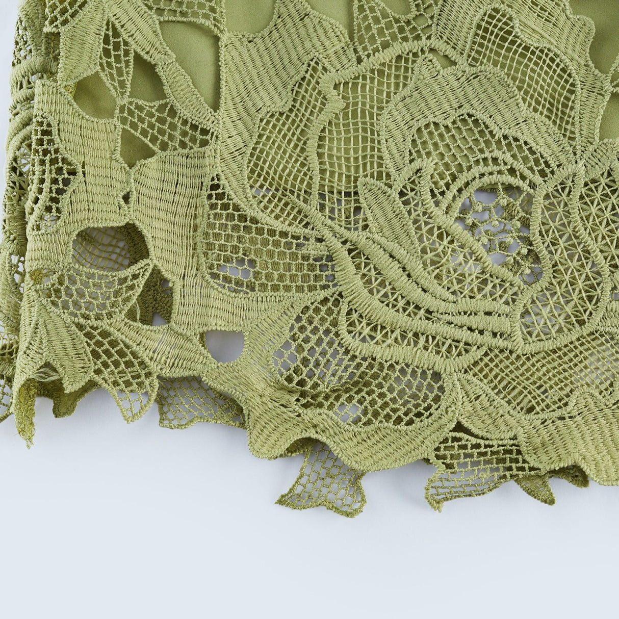 Lise Lace Floral Cut-out Midi Dress / Green